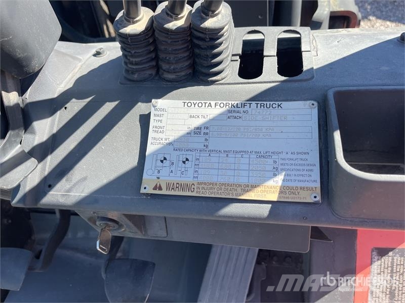Toyota 7FGU25 Forklift (Inoperable) Targoncák-Egyéb