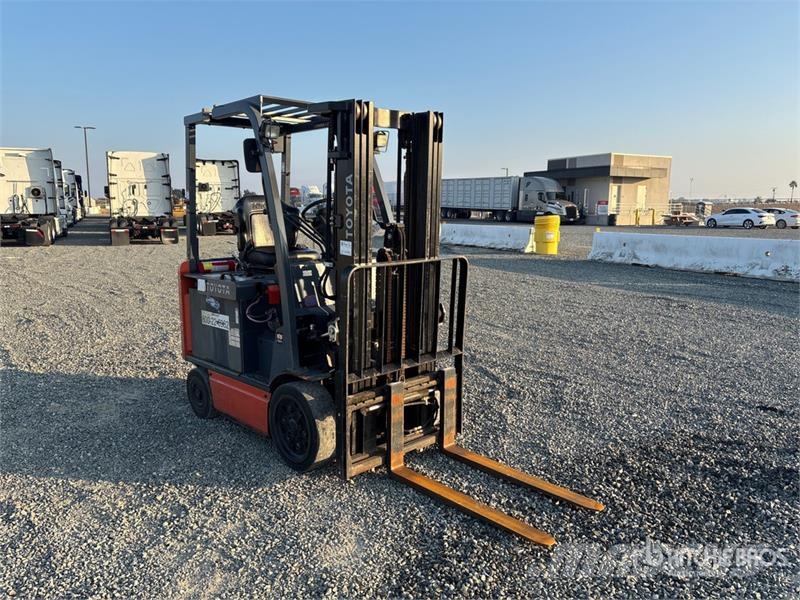 Toyota 8FBCU25 Elektriske trucker