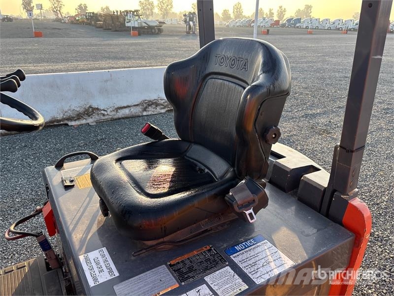 Toyota 8FBCU25 Elektriske trucker