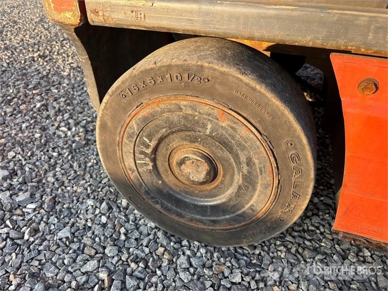 Toyota 8FBCU25 Elektriske trucker