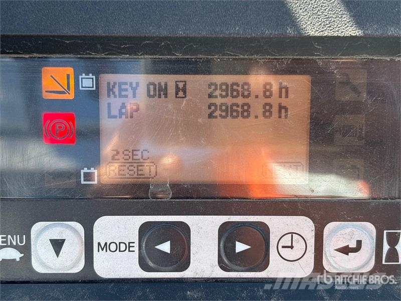 Toyota 8FBE15U バッテリーフォークリフト