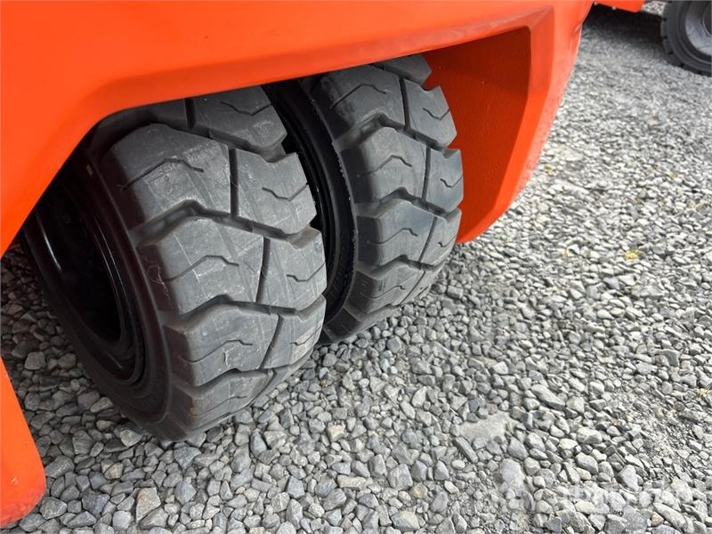 Toyota 8FBE20U Electric forklifts