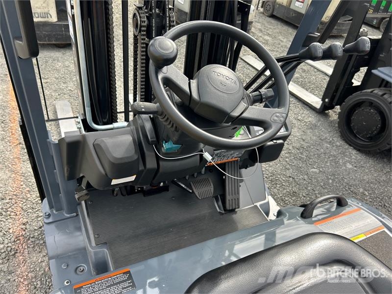 Toyota 8FBE20U Electric forklifts