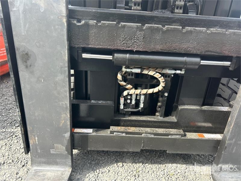 Toyota 8FCG55U 10850 lb Cushion Tire Forklift 그 외 지게차