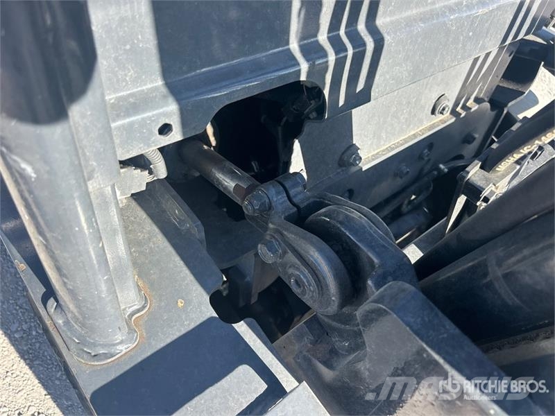 Toyota 8FGCU20 4000 lb Pneumatic Tire Forklift Andere Gabelstapler