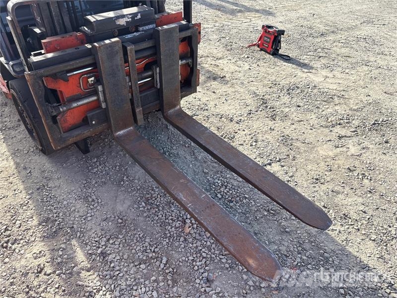 Toyota 8FGCU20 4000 lb Cushion Tire Forklift (Inoperable) Šakiniai krautuvai - Kita