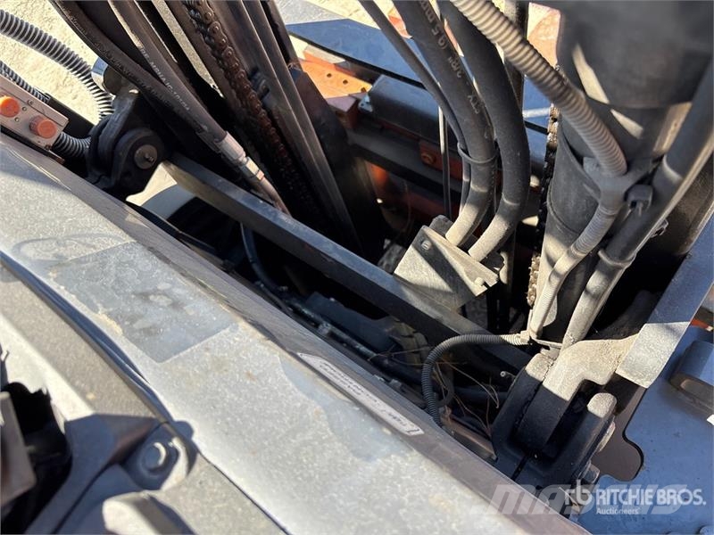 Toyota 8fGCU20 4000 lb Cushion Tire Forklift 堆高機(叉車)-其他