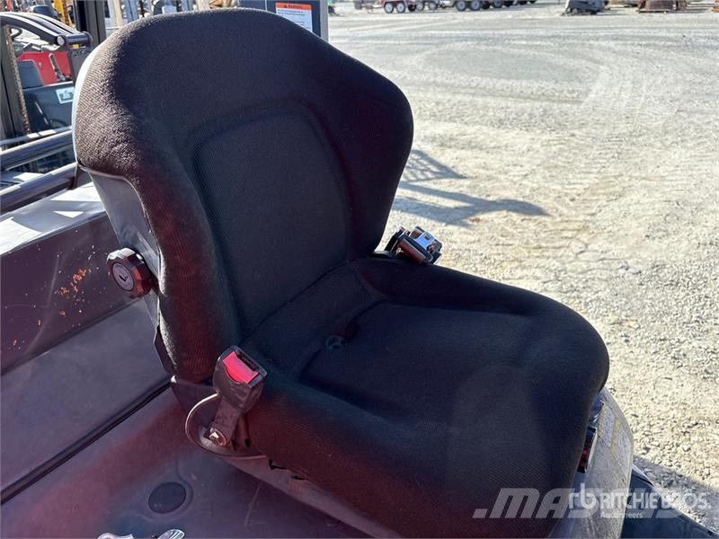 Toyota 8FGCU20 4000 lb Cushion Tire Forklift (Inoperable) Šakiniai krautuvai - Kita