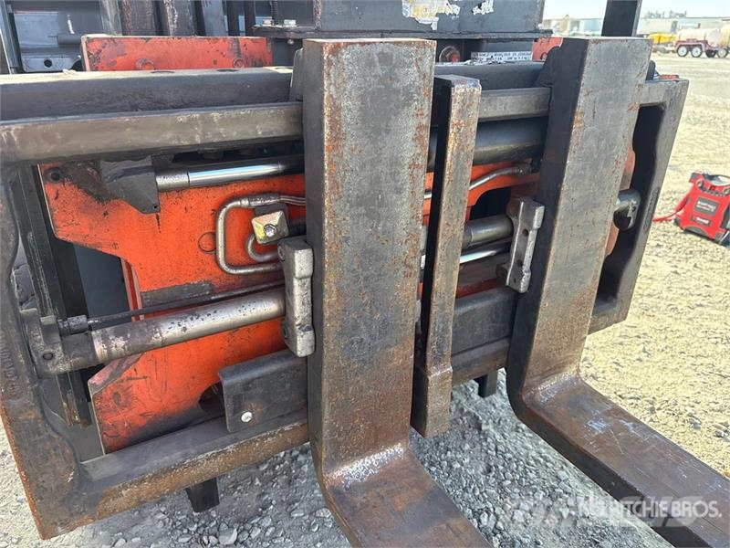Toyota 8FGCU20 4000 lb Cushion Tire Forklift (Inoperable) Šakiniai krautuvai - Kita