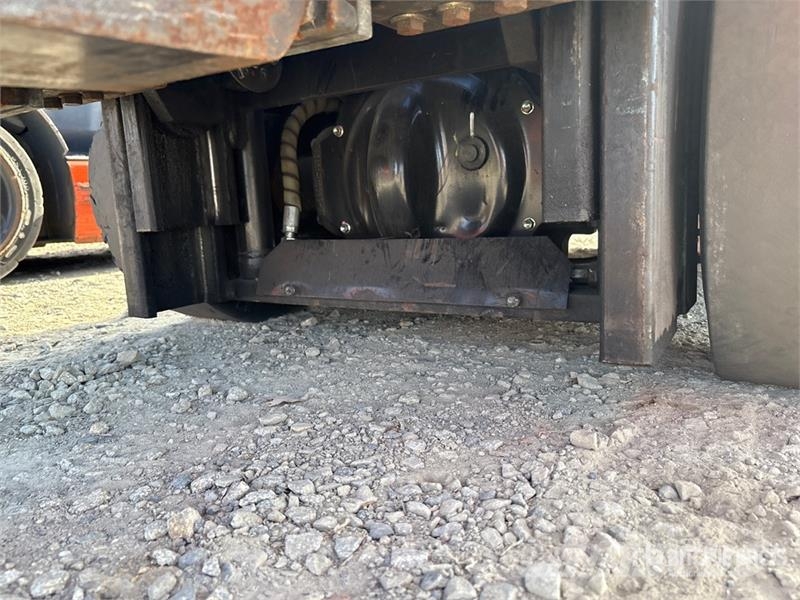 Toyota 8FGCU20 4000 lb Cushion Tire Forklift (Inoperable) Šakiniai krautuvai - Kita
