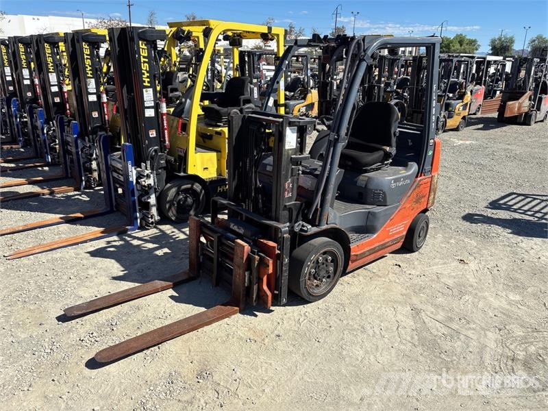 Toyota 8fGCU20 4000 lb Cushion Tire Forklift 堆高機(叉車)-其他