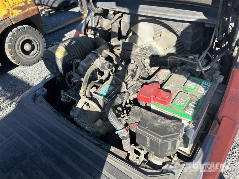 Toyota 8FGU25 4500 lb Forklift フォークリフト - その他
