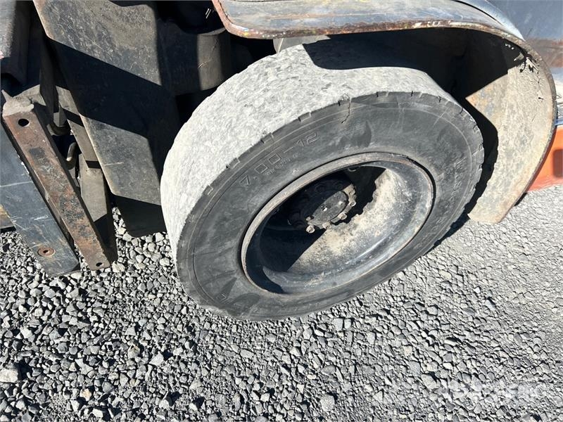 Toyota 8FGU25 4500 lb Forklift フォークリフト - その他
