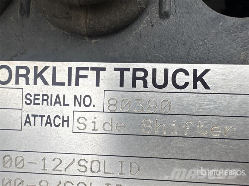 Toyota 8FGV25 4750 lb Cushion Tire Forklift Gaffeltrucker - Annet