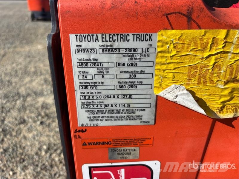 Toyota 8HBW23 شاحنة يدوية بمنصة نقالة