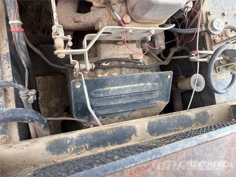Toyota FG-25 5000 lb Pneumatic Tire Forklift Other