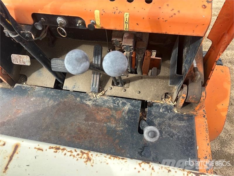 Toyota FG-25 5000 lb Pneumatic Tire Forklift Other