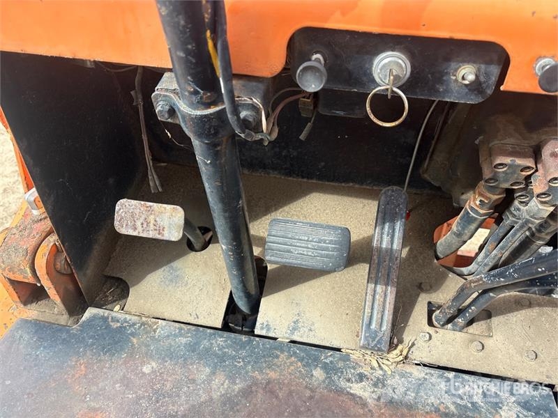 Toyota FG25 5000 lb Pneumatic Tire Forklift Kahveltõstukid - muud