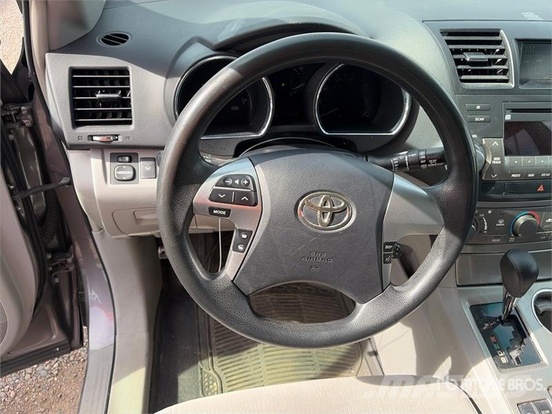 Toyota Highlander Personbiler