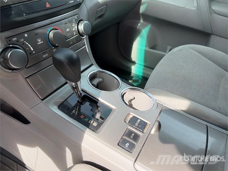 Toyota Highlander Personbiler