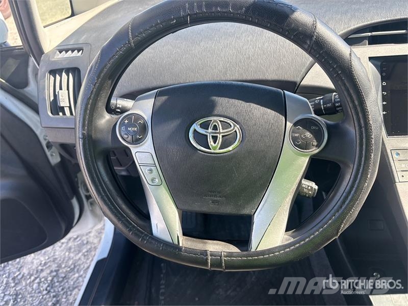 Toyota Prius Hybrid Automobile Cars