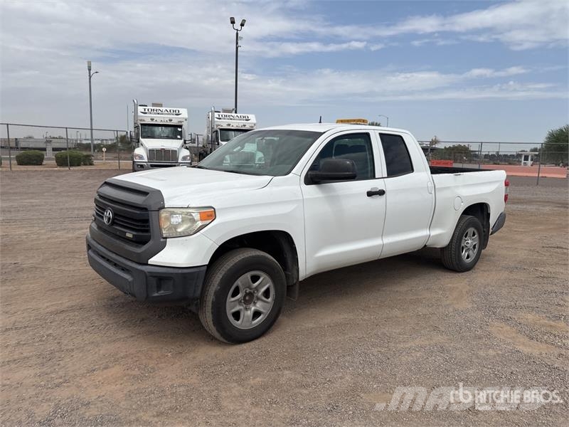 Toyota Tundra 4x2 Extended Cab Pickup Прочие фургоны