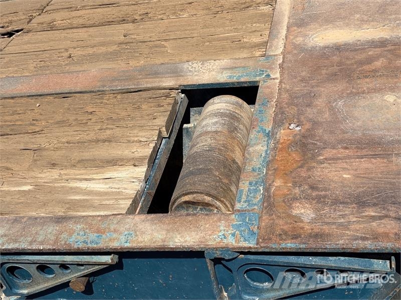 Trail-Eze 45 ft Five/Axle Flatbed Oilfield Trailer Processutrustning