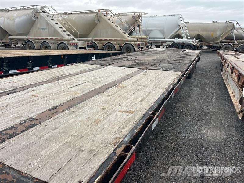 Trail-Eze DLX30TC4 48 ft T/A Sliding Axle Trailer Низкорамные прицепы