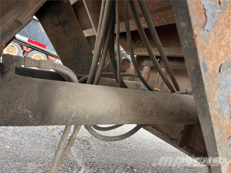 Trail-Eze DLX30TC4 48 ft T/A Sliding Axle Trailer Низкорамные прицепы
