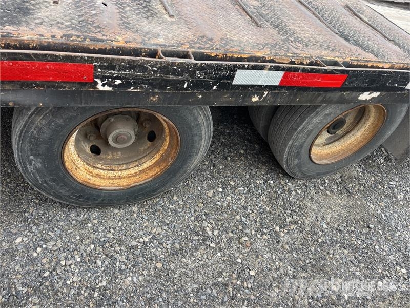 Trail-Eze DLX30TC4 48 ft T/A Sliding Axle Trailer Низкорамные прицепы