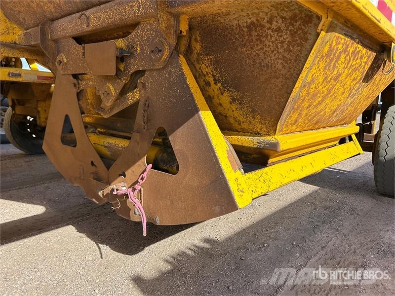 Trail King 20 ft T/A Pup Belly Dump Trailer ダンプトレーラー