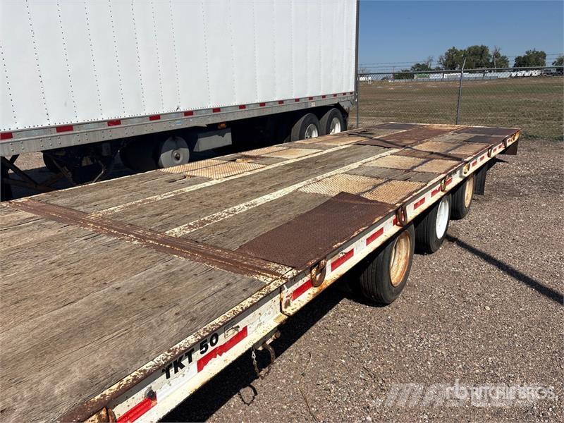 Trail King 30 ft Tri/A Tilt Deck Trailer Góndola de cama rebajada