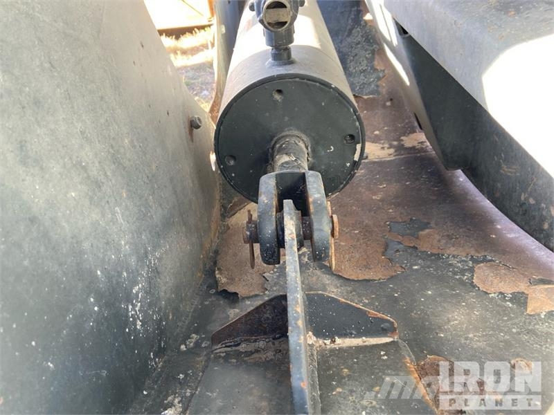 Trail King 40 ft T/A Lead Belly Dump Trailer Kiper prikolice