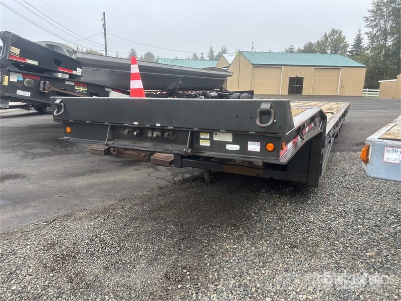 Trail King TK110SA-483 35 ton 48 ft Tri/A Sliding Axle Traile لوادر منخفضة