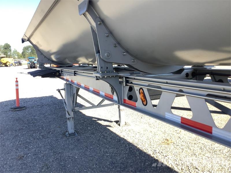 Trail King TK60SSD 35 ft 8 in Tri/A A-Train Lead Side Dump Tr Kiper prikolice