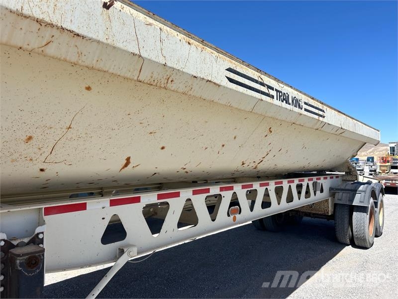 Trail King TK60SSD-392 34 ft T/A Side Dump Trailer Самосвали
