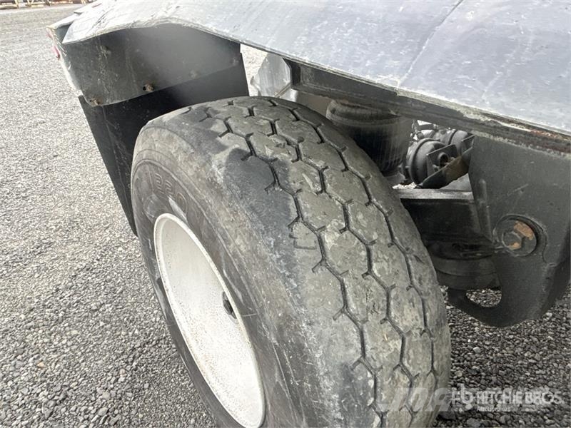 Trail King TK60SSD-484 48 ft Quad/A Side Dump Trailer Pašizgāzējs