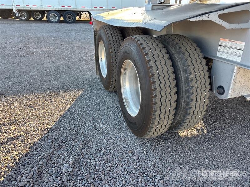 Trail King TK60SSD402 Tipper trailers