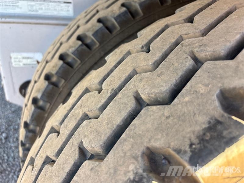 Trail King TK60SSD402 Bañera