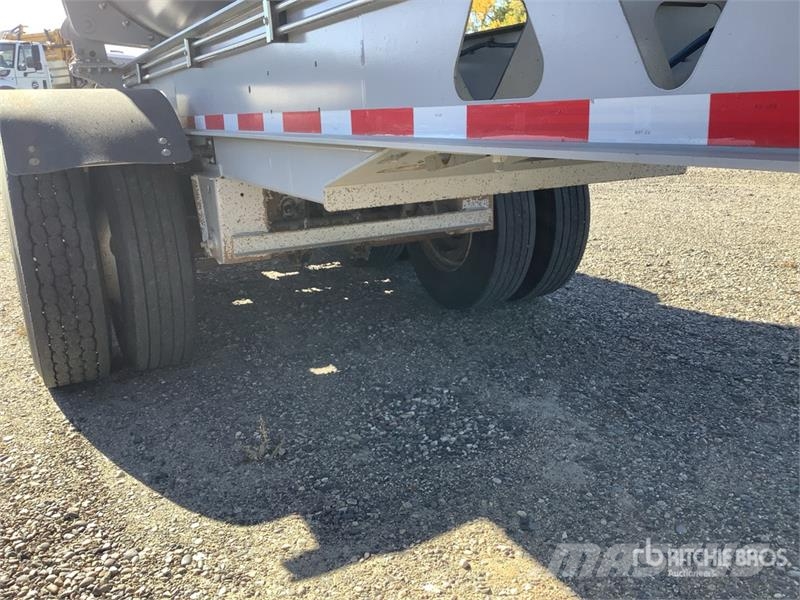 Trail King TK6SSD-433 36 ft Tri/A Side Dump Trailer ダンプトレーラー