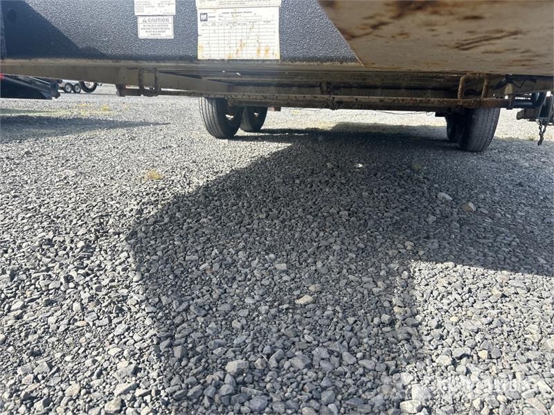 Trail King TKT12U 20 ft T/A Tilt Deck Trailer Dieplader