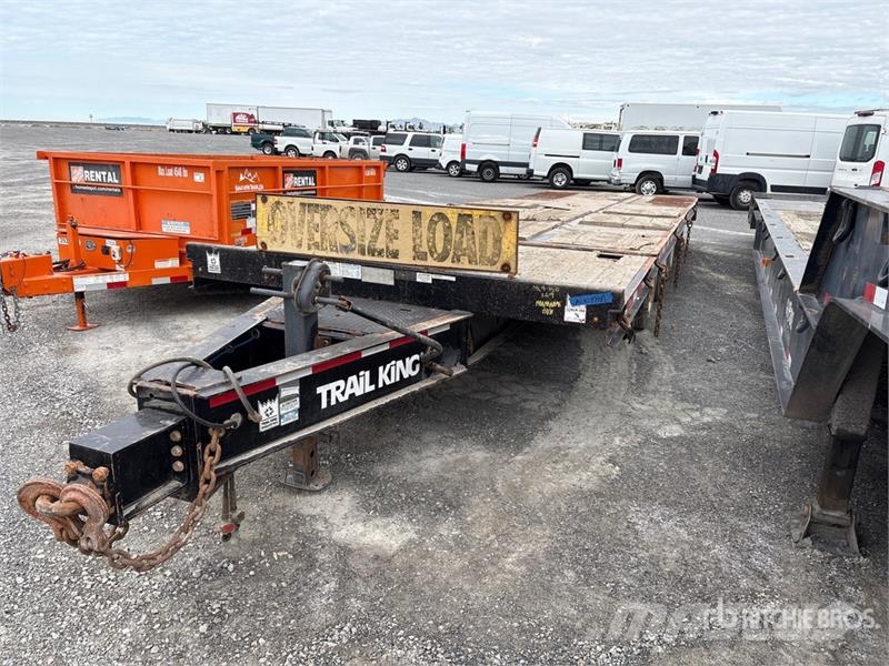 Trail King TKT60LP 18000 lb 35 ft Tri/A Tilt Deck Trailer 低架裝載車
