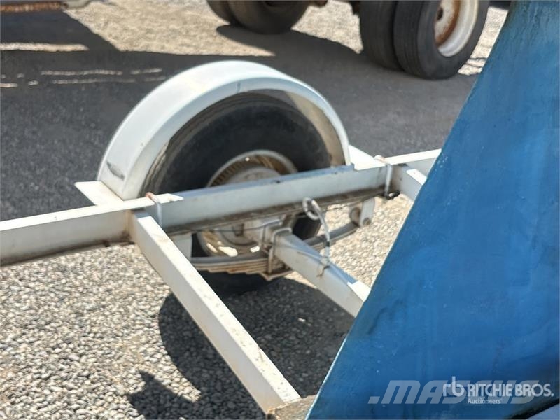 Trail-Rite 12 ft S/A Boat Trailer 건설 장비 - 기타
