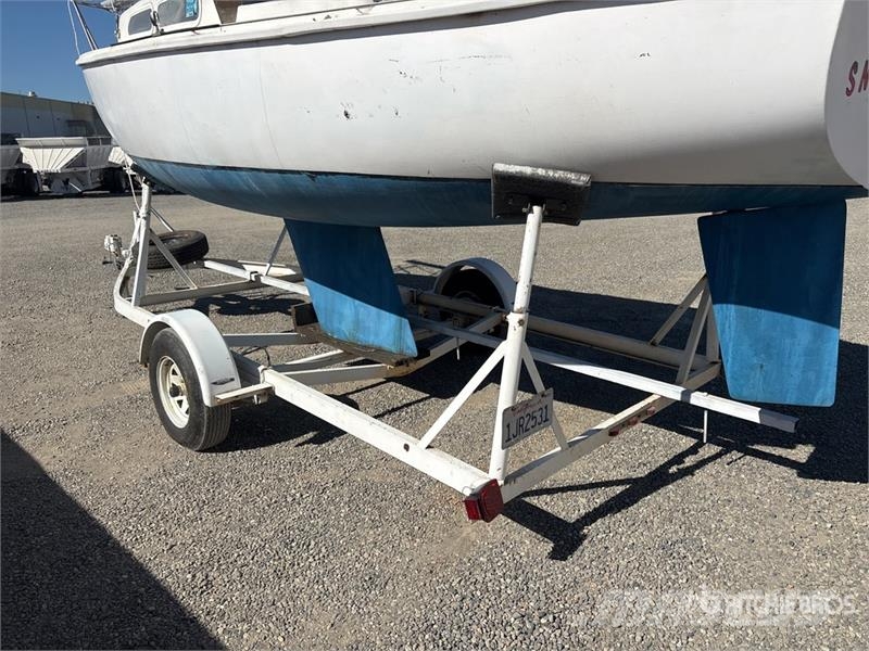 Trail-Rite 12 ft S/A Boat Trailer 건설 장비 - 기타