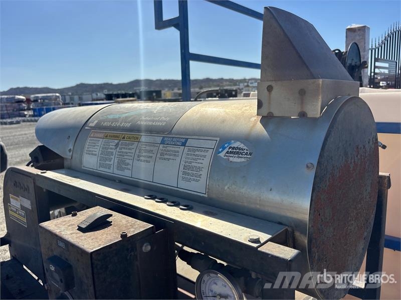 Trailer Mounted Pressure Washer 輕壓清洗機