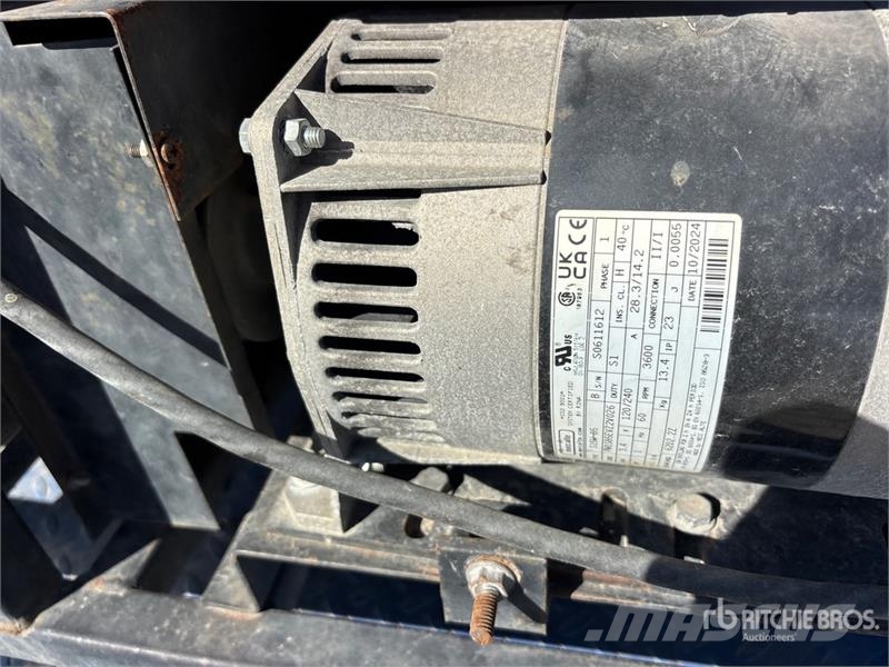 Trailer Mounted Pressure Washer 輕壓清洗機