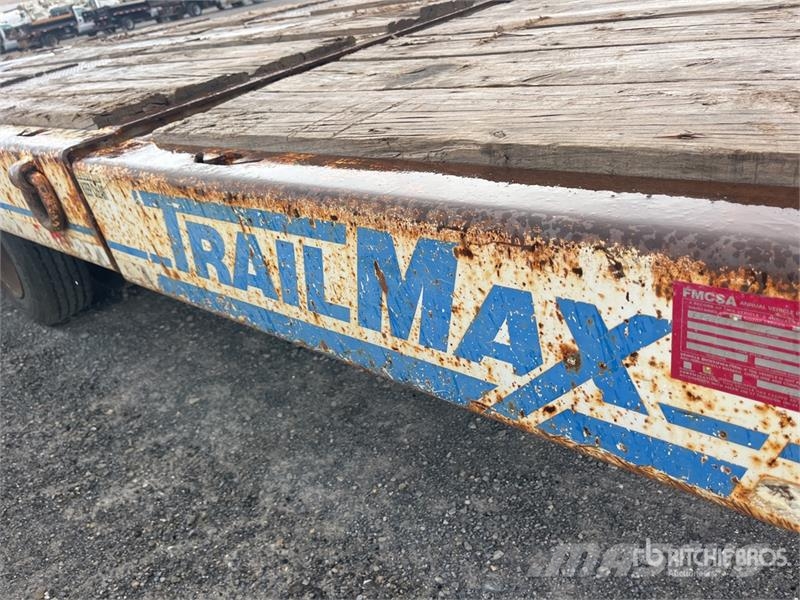 TrailMax 30 ft T/A Tilt Deck Trailer Raskeveohaagised