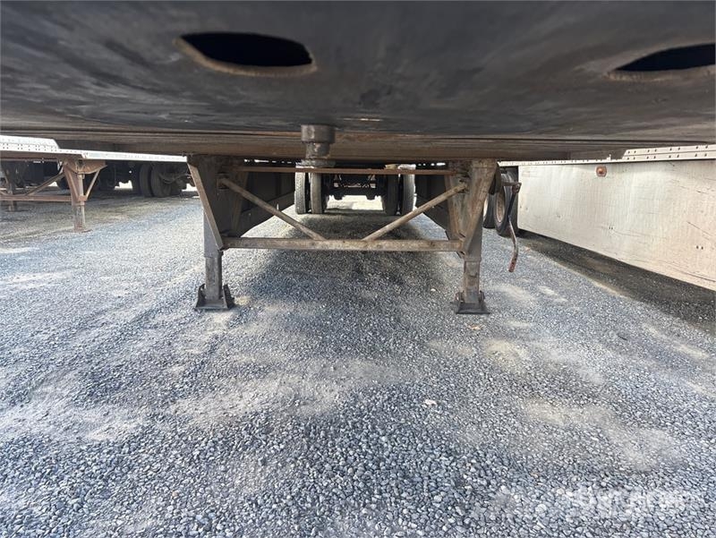 Trailmobile 53 ft T/A Van Trailer Furgons