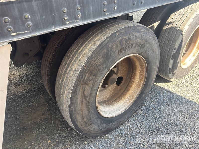 Trailmobile 53 ft T/A Van Trailer Furgons