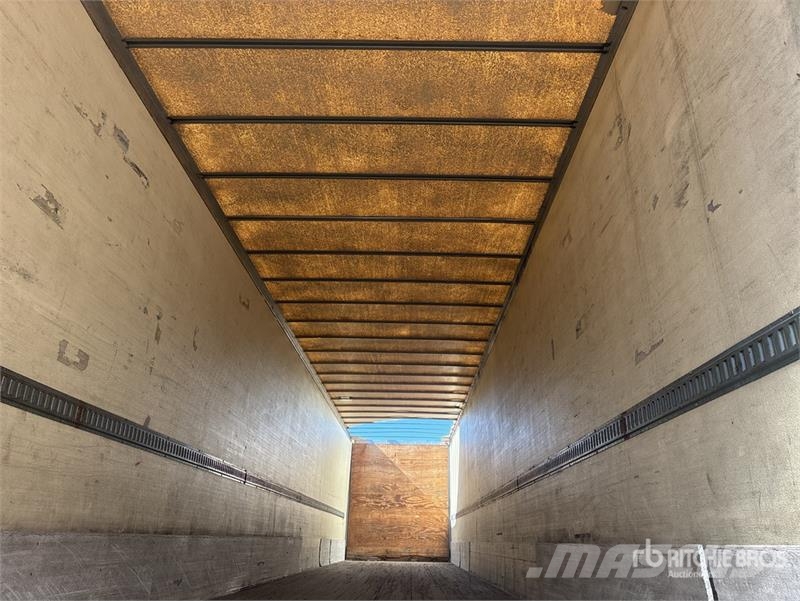 Trailmobile 53 ft T/A Van Trailer Furgons